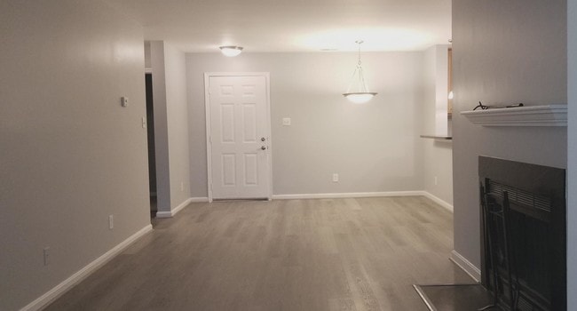 Photo - 10303 Appalachian Cir Unidad 208 Rental