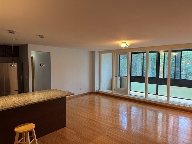 Photo - 8 Juniper St Unit 16##