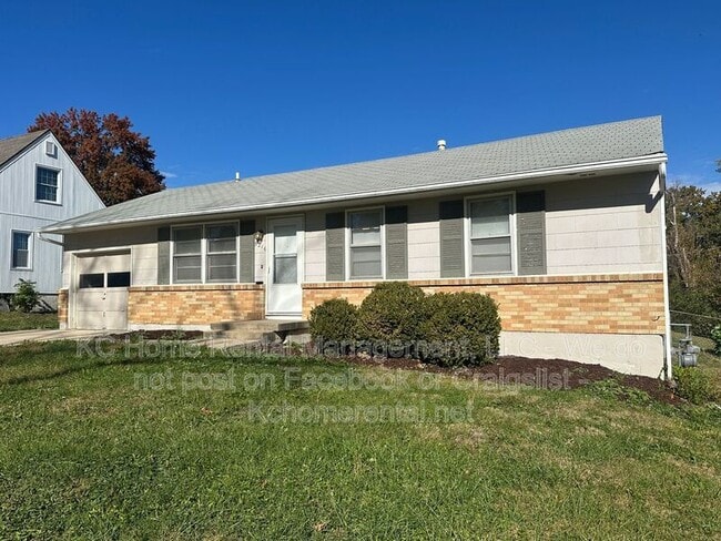 Photo - 5216 NE 44th St