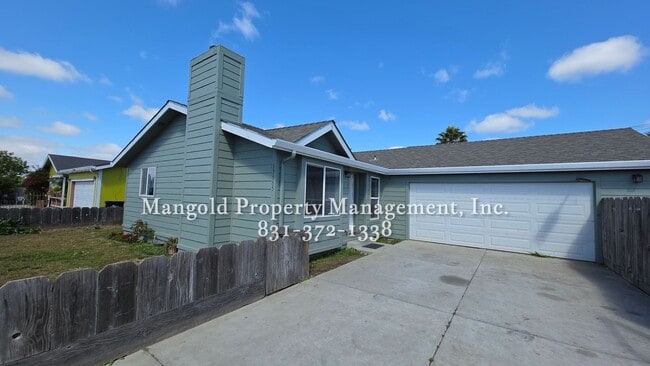 Building Photo - Spacious 3-Bedroom 2-Bath Home  with Fireplace, Fenced Yard, and Attached Garage