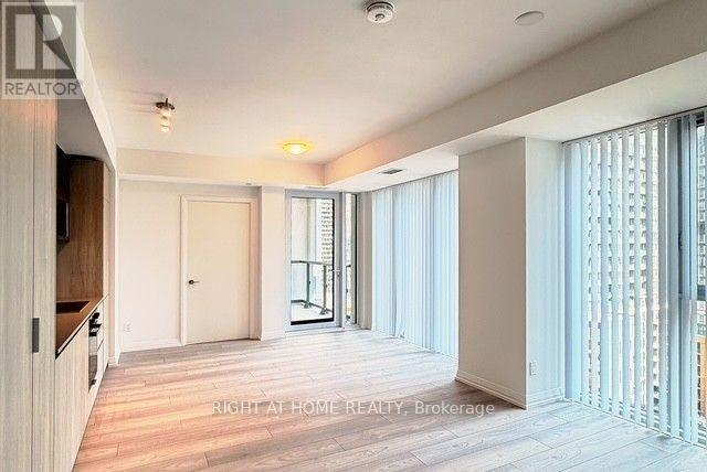 Photo - 400 King St W Unit 2106