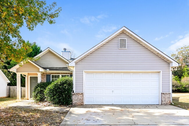 Building Photo - 1855 Neighborhood Walk