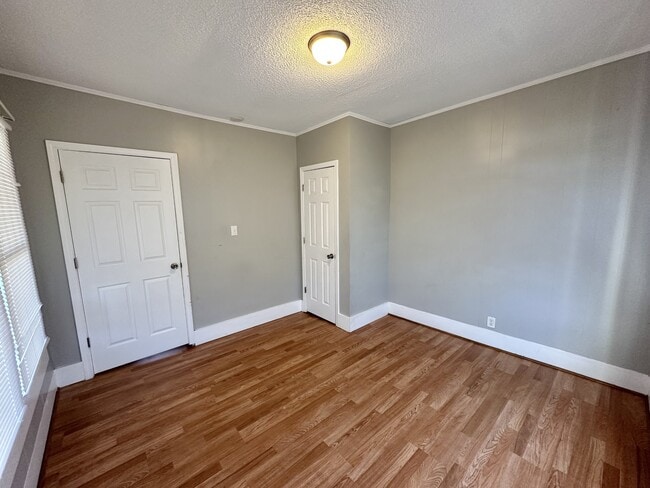 Photo - 1307 3rd Ave N