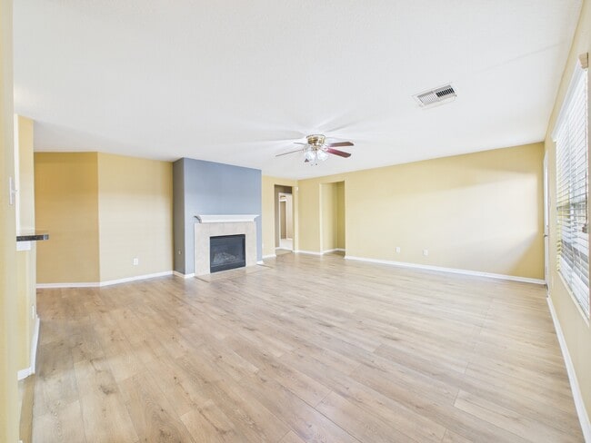 Photo - 5039 Ivy Fair Way