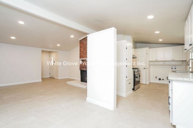 Photo - Spacious 4-Bed, 2-Bath Home with Large Bac...