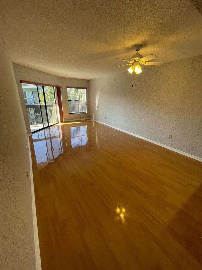 Photo - Calusa 403DN Unit 403DN