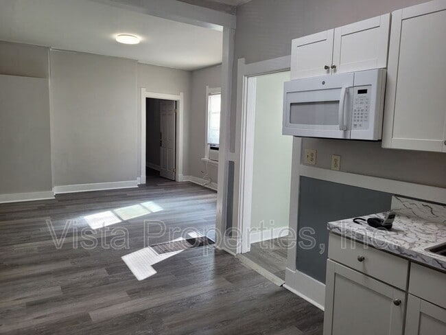 Photo - 112 Boston Ct