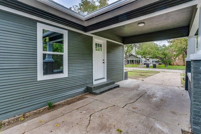 Photo - Beautiful home in Southwest Cleburne
