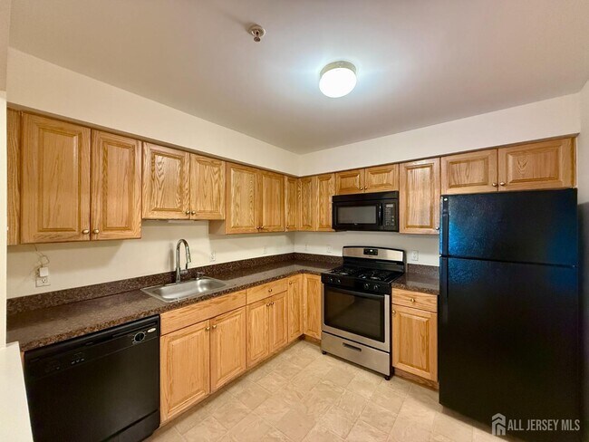 Photo - 1315 Fernwood Ct