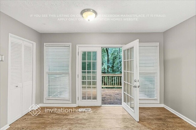 Photo - 6572 Oakwood Dr