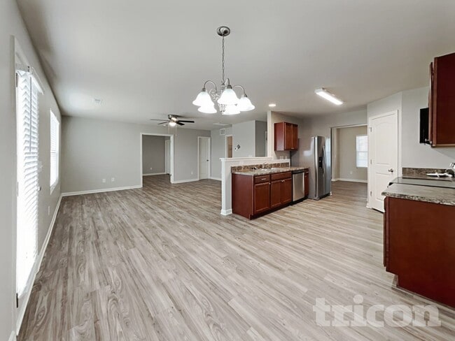 Photo - 4114 Vershire Ave