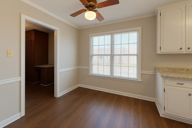 Photo - 1806 Heatherton Dr
