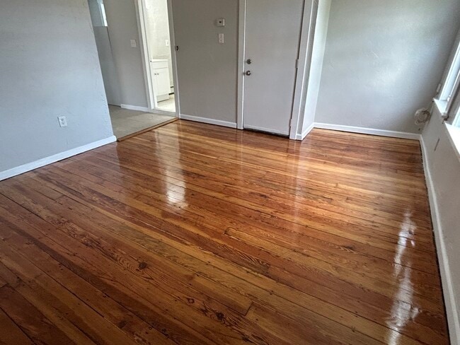 27 Warren Ave Unit 3