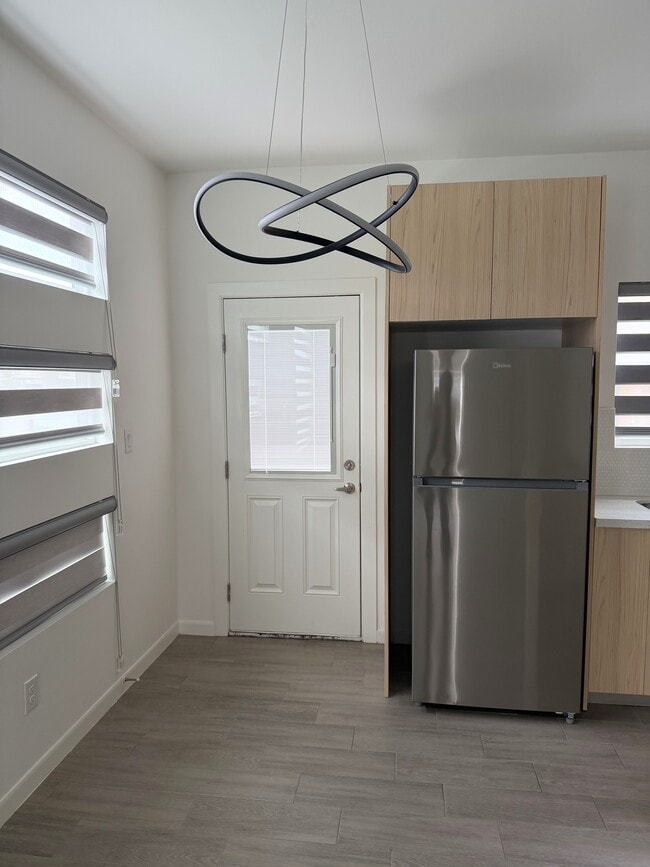 Photo - 220 W Campeche Ave Unit Apartment 3