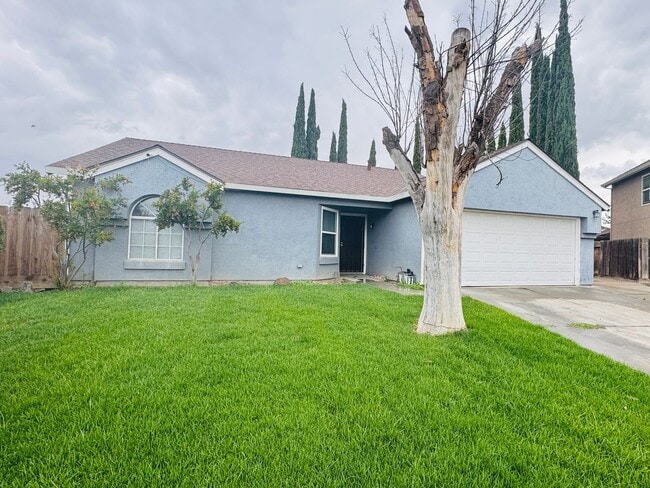 Building Photo - NEWLY REMODELED - 3 Bedroom 2 Bath Home for Rent