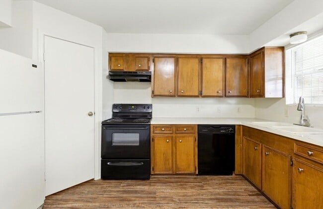 Kitchen - 9641 Hollock St Unit 9641 Hollock St