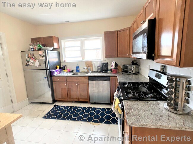 Photo - 24 Willard Ave Unidad #3