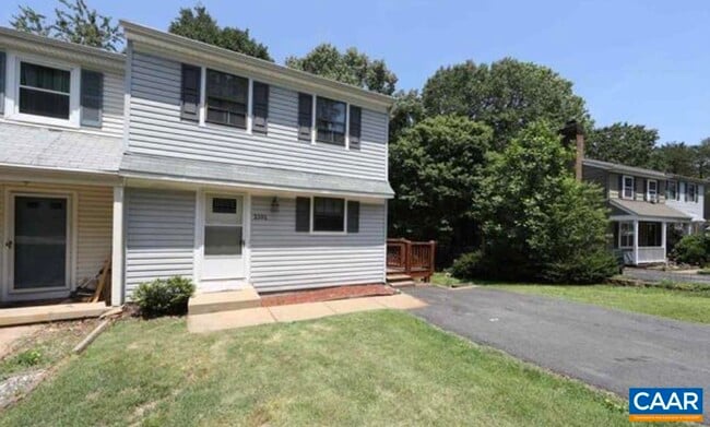 Photo - 2392 Whitney Ct House