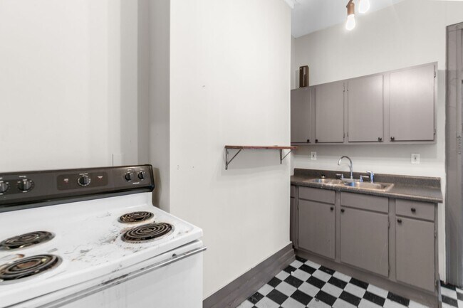 Photo - Fleetwood Apartments