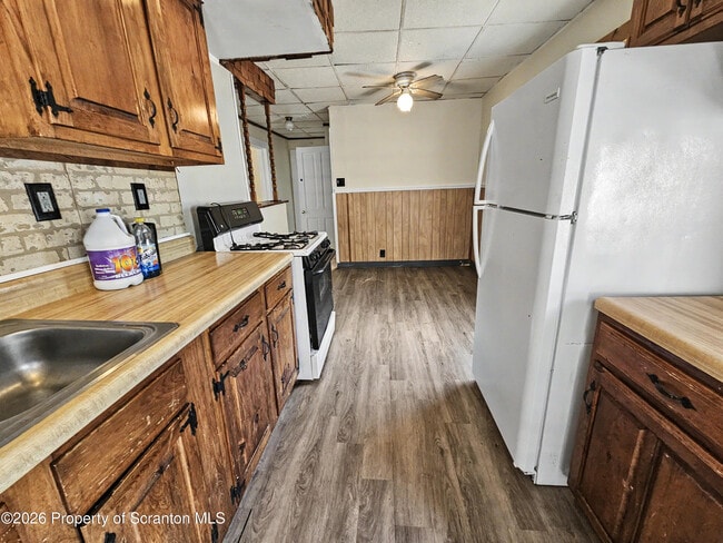 Photo - 1403 N Sumner Ave