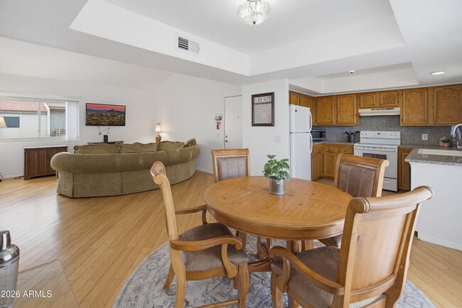 Photo - 16624 E Palisades Blvd Unit 204