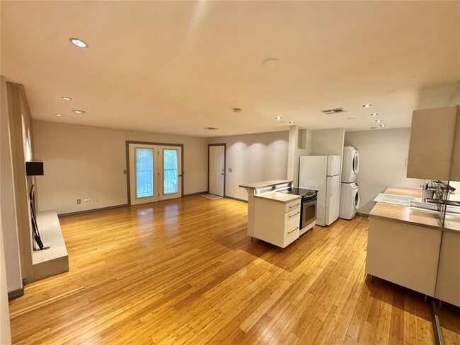 Photo - 4400 Hemingway Dr Unidad 202