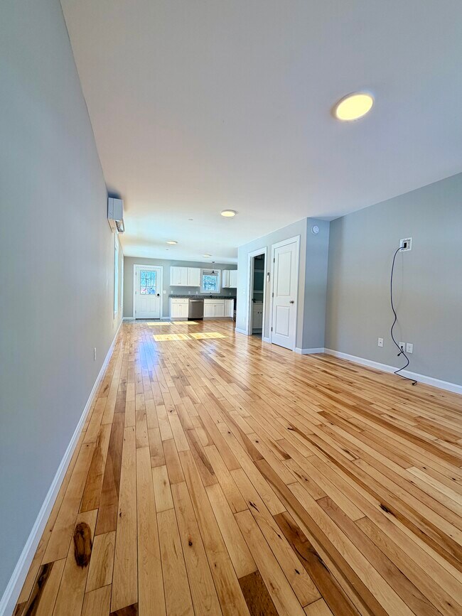 Photo - 50 Pleasant St Unit 1