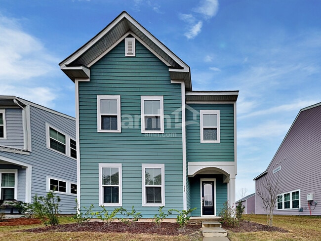 Building Photo - 133 Trumpet Vine Dr Rental