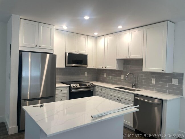 650 North Dr Unit 650