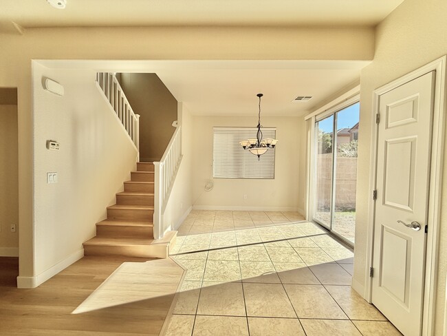 Photo - 315 Ladies Tee Ct