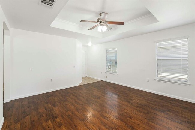 12524 Sky Harbor Dr
