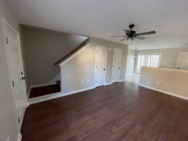 Photo - 6712 Bryant St