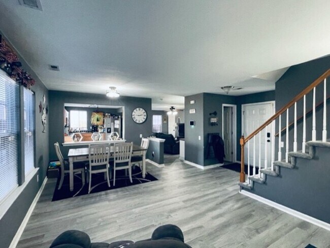 Photo - Burbage Grant