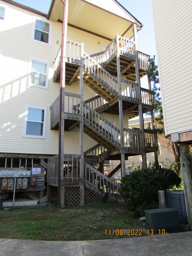 Willoughby Beach - Willoughby Beach Condo Unit 9