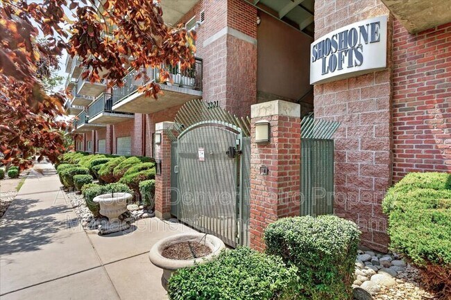 3201 Shoshone St Unit 108