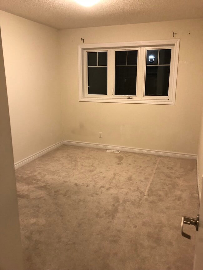 Photo - 68 Great Gabe Cres