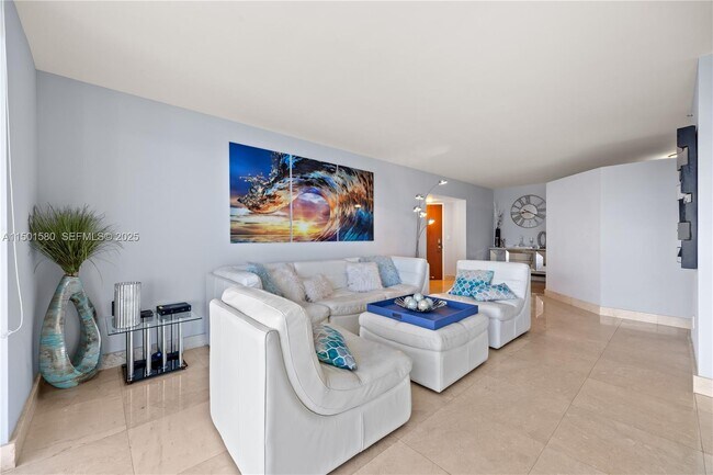 6365 Collins Ave Unit 4106