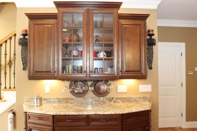 Photo - 56 East Side Dr Unidad Right