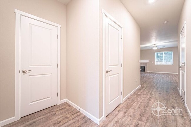 Photo - 15312 NE 72nd Way