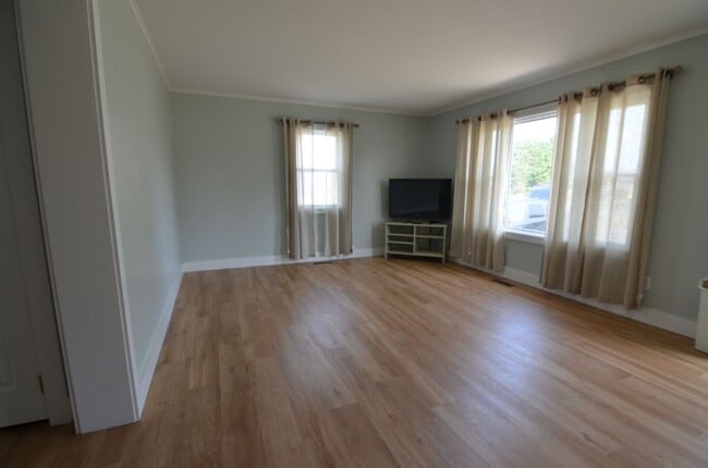 Photo - ADORABLE SINGLE FAMILY HOME IN SELBYVILLE