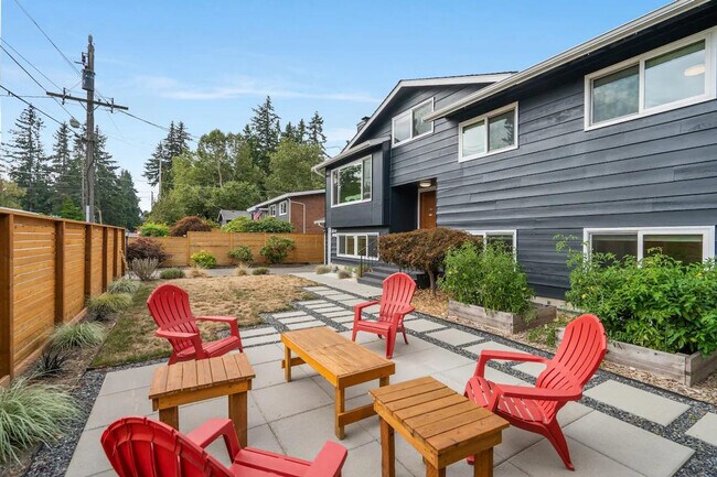 Photo - 18850 Meridian Ave N Unit ID1036012P