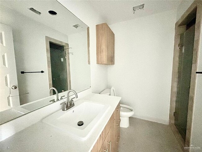 Photo - 5 Graham Ave Unit 1