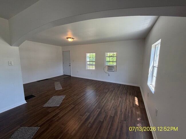 Photo - 1215 E 28th St Unit 1