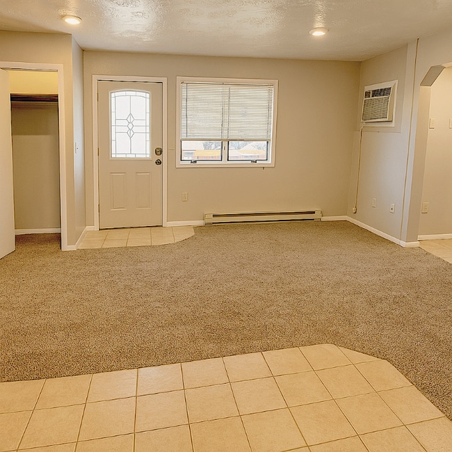 Photo - 1312 Phoenix Ave Unidad A