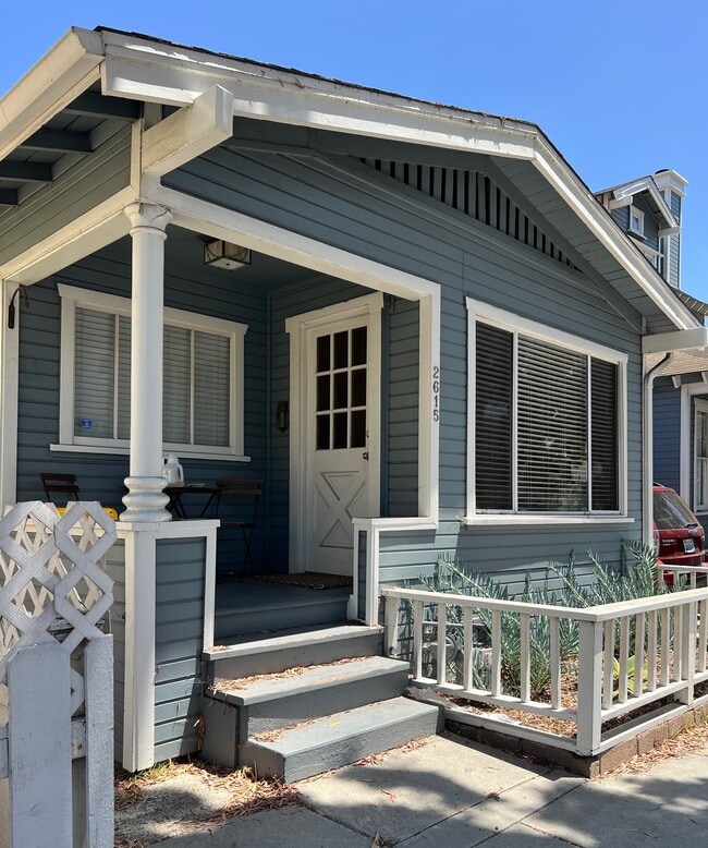 Building Photo - 2615 5th St Rental