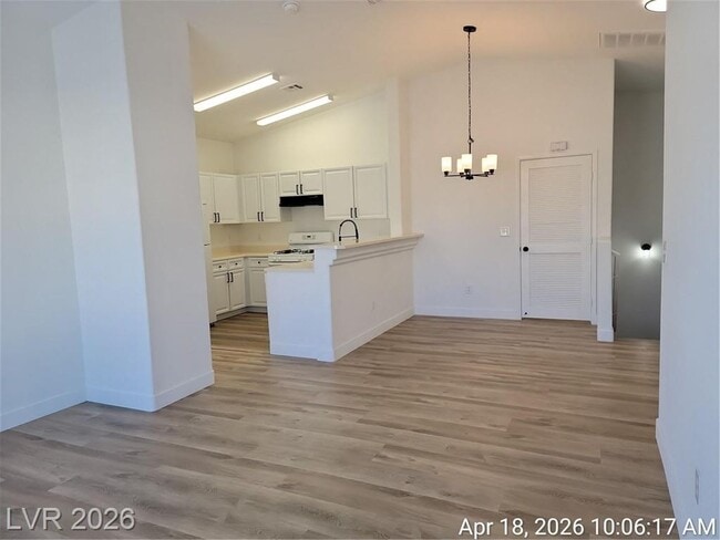 Photo - FANTASTIC SOUTHWEST TOWNHOME IN A GATED COMMUNITY!