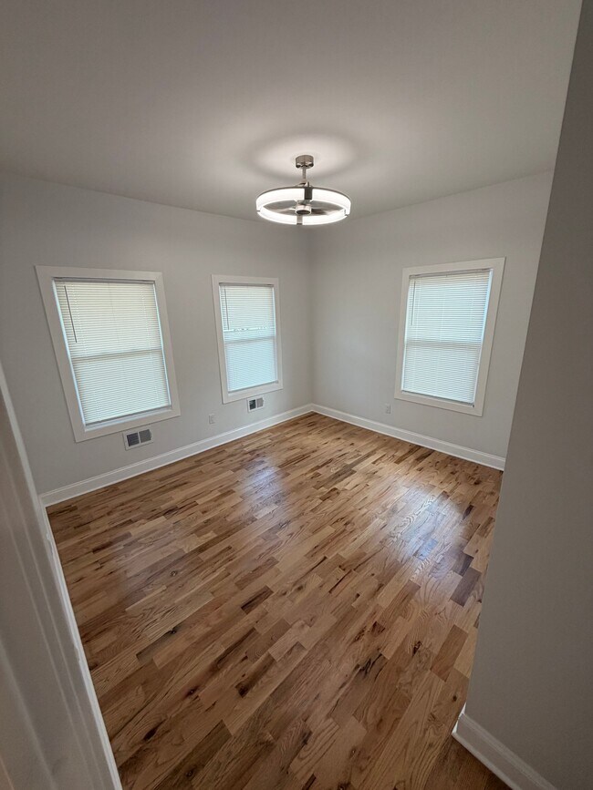 170 Seaman St Unit 1