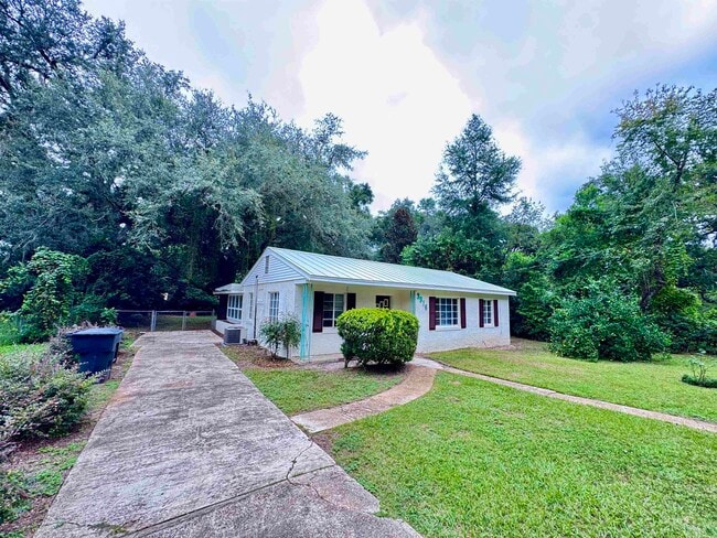 Photo - 3916 Cates Ave