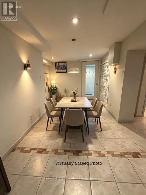 Photo - 180 Cottingham St