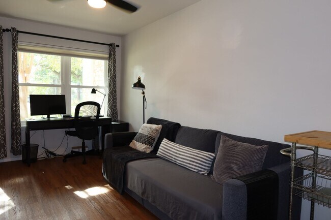 Photo - 3400 Speedway Unit Hyde Park Condo